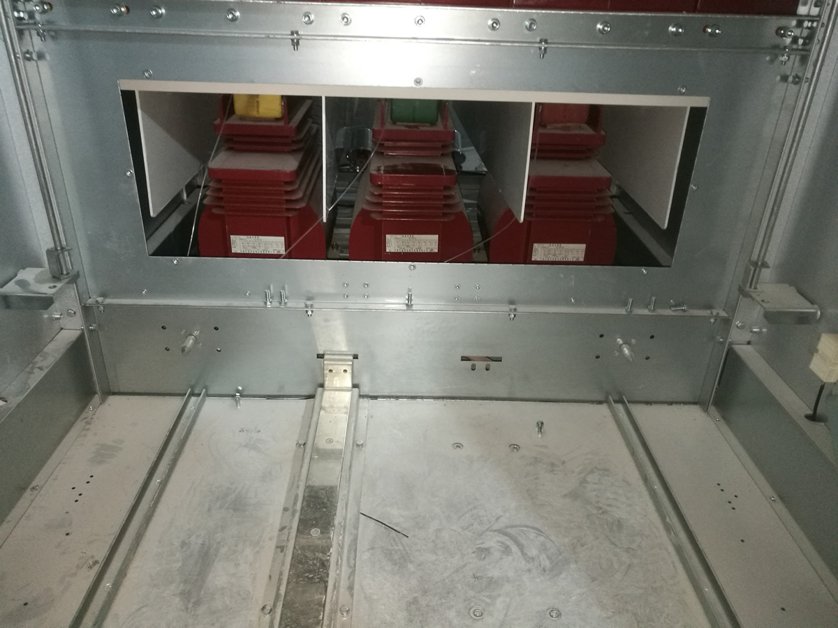 开关柜母排接点光纤温度实时在线监测系统