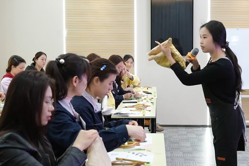 把春天“袋”回家 | 英诺科技三八妇女节限定手作时光