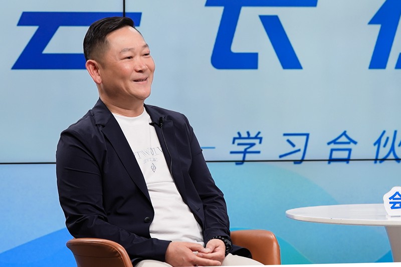 守正创新 逐光而行